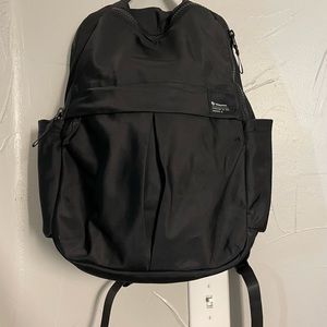 Lululemon everyday backpack 2.0 23L